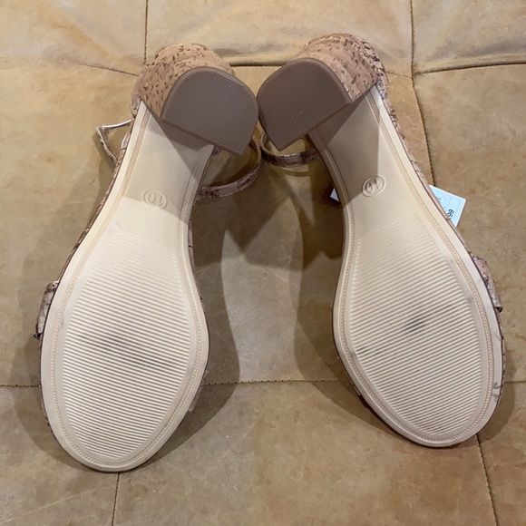 NWT A NEW DAY Ema High Block Heel Cork Pumps Tan - Picture 5 of 10
